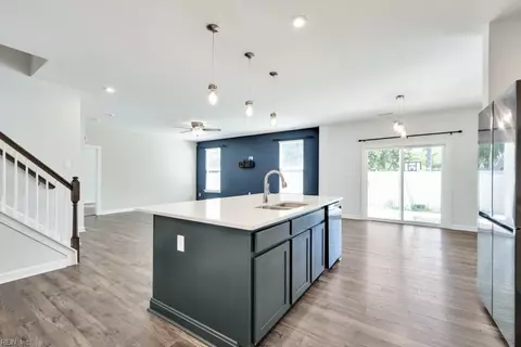 Other - 32 E Berkley Dr, Hampton, VA 23663 photo 2 of 11
