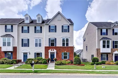 8429 Taverns Ln, Toano, VA 23168