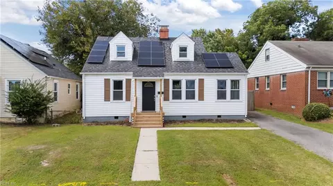 237 Pochin Pl, Hampton, VA 23661