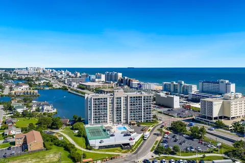 500 Pacific Ave #611, Virginia Beach, VA 23451