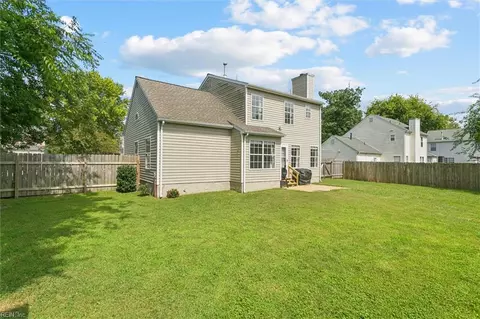 Exterior - 113 Boeing Ave, Hampton, VA 23669 photo 7 of 7