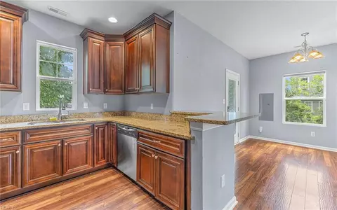Entry Way - 202 Patrick St, Norfolk, VA 23523 photo 1 of 4