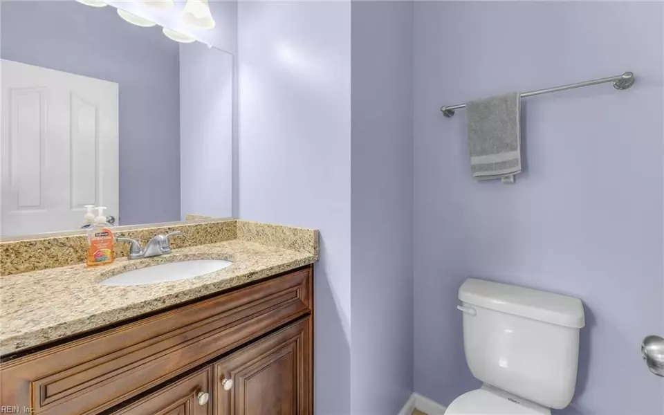 Entry Way - 202 Patrick St, Norfolk, VA 23523 photo 4 of 4