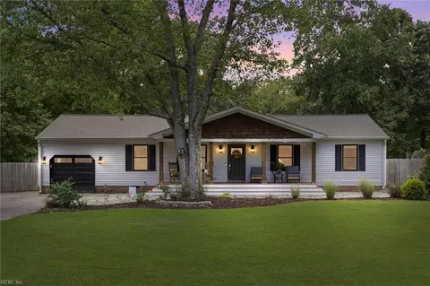 8190 Lord Fairfax Cir, Gloucester, VA 23061