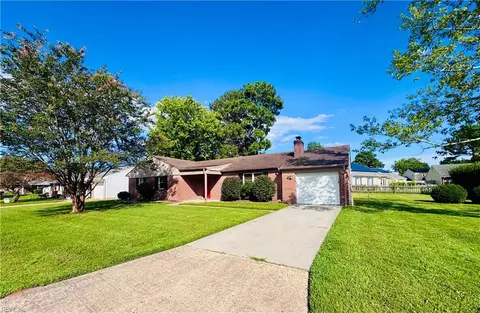 1304 Eagle Ave, Virginia Beach, VA 23453