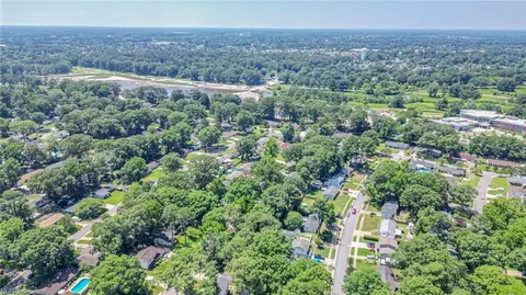 View/Area - 465 Lineberry Rd, Virginia Beach, VA 23452 photo 1 of 4