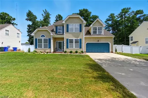 216 Tracy Dr, Suffolk, VA 23434