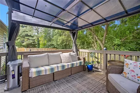 708 Andover Ct, Chesapeake, VA 23322 photo 34