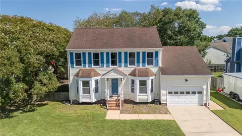 1253 Brahms Dr, Virginia Beach, VA 23454