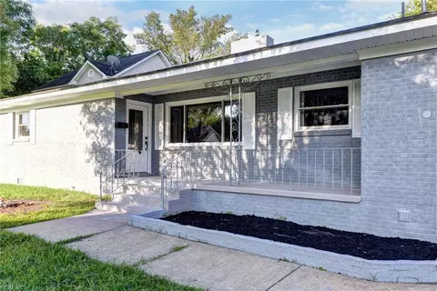 2506 Oak St, Portsmouth, VA 23704