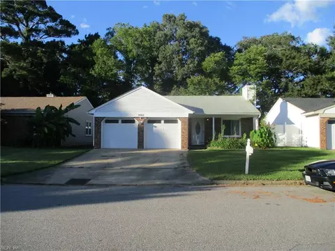 3060 Glastonbury Dr, Virginia Beach, VA 23453