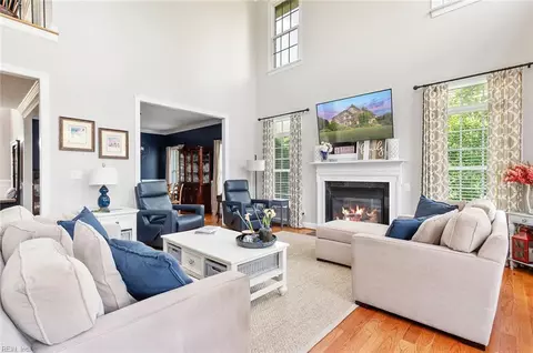 Living - 101 Ryder, Smithfield, VA 23430 photo 2 of 4