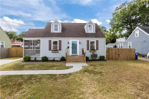 8113 Chesapeake Blvd, Norfolk, VA 23518