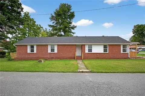 200 Maple St, Suffolk, VA 23434