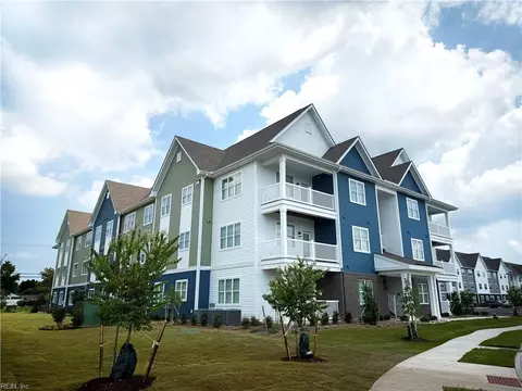 1720 Vankar Dr #205, Virginia Beach, VA 23456