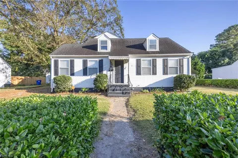 5313 Ashby St, Norfolk, VA 23502