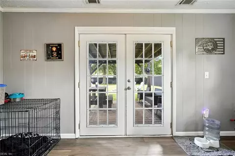 Entry Way - 525 Stockton St, Hampton, VA 23669 photo 4 of 4