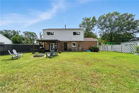 Exterior - 525 Stockton St, Hampton, VA 23669 photo 3 of 7