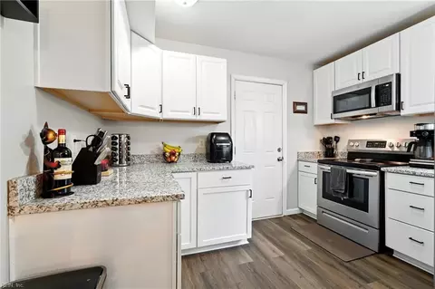 Kitchen - 525 Stockton St, Hampton, VA 23669 photo 1 of 4