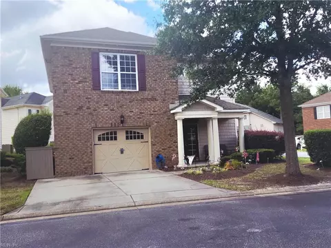 632 Sweet Leaf Pl, Chesapeake, VA 23320