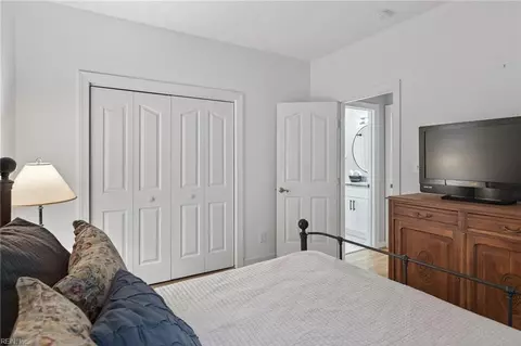 Bedroom - 112 Mainsail Dr #16, Hampton, VA 23664 photo 5 of 5