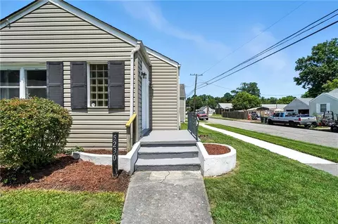 5230 Texas Ave, Norfolk, VA 23505