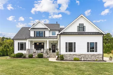 101 Osborn Ln, Seaford, VA 23696