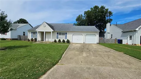 1913 Ravel Dr, Virginia Beach, VA 23454