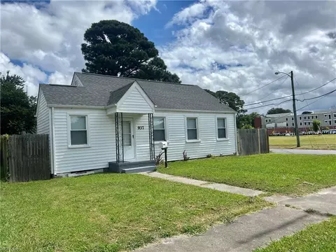 937 Stewart St, Chesapeake, VA 23324