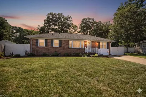 803 Quince Cir, Newport News, VA 23608