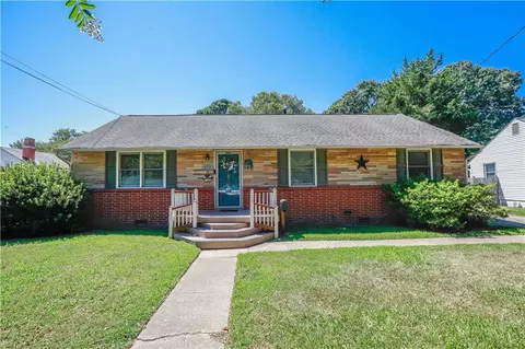 419 Patrician Dr, Hampton, VA 23666