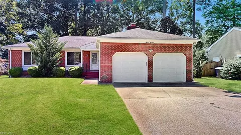 714 Galahad Dr, Newport News, VA 23608
