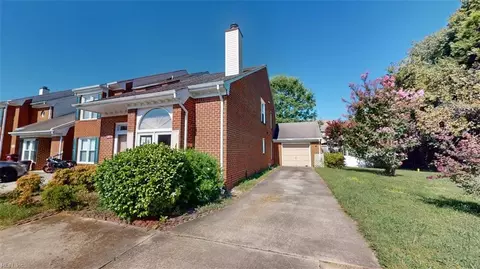 3826 Whitechapel Arch Arch, Chesapeake, VA 23321