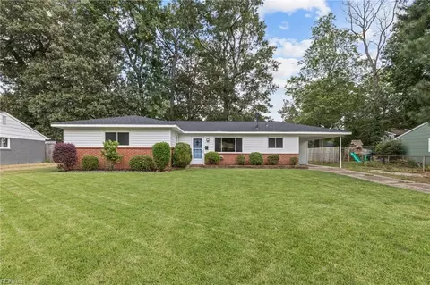 468 Garrison Pl, Virginia Beach, VA 23452