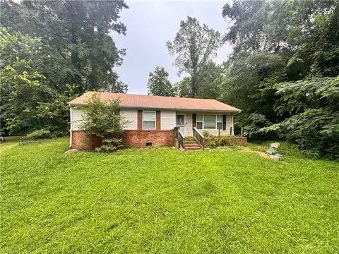 149 Howard Dr, Williamsburg, VA 23185