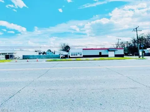 1425 W Pembroke Ave, Hampton, VA 23661