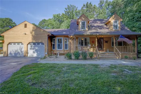 4387 Lake Prince Dr, Suffolk, VA 23434