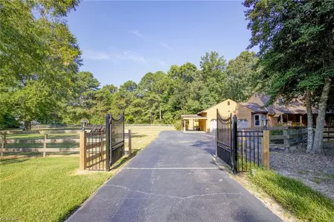 4387 Lake Prince Dr, Suffolk, VA 23434 photo 29