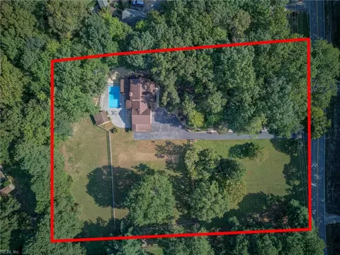4387 Lake Prince Dr, Suffolk, VA 23434 photo 10