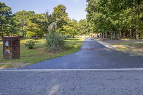 4387 Lake Prince Dr, Suffolk, VA 23434 photo 34