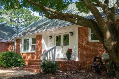 5242 Vestry Dr, Virginia Beach, VA 23464
