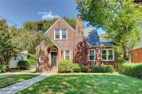 934 Larchmont Cres, Norfolk, VA 23508