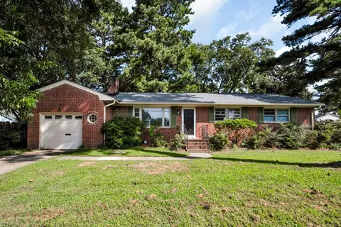 131 Denbigh Blvd, Newport News, VA 23608