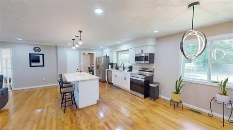 504 Hubbard Ln, Williamsburg, VA 23185