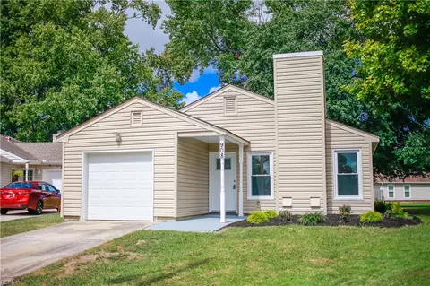 908 Ridgeway Ct, Virginia Beach, VA 23453