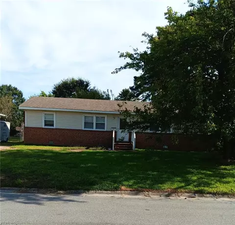 1214 Darren Dr, Portsmouth, VA 23701