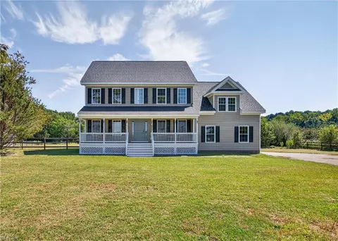 1900 Jenkins Mill Rd, Suffolk, VA 23437