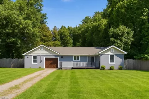 114 Greenbrier Rd, Chesapeake, VA 23320