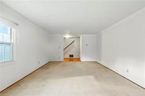 212 Caisson Xing, Hampton, VA 23669 photo 8