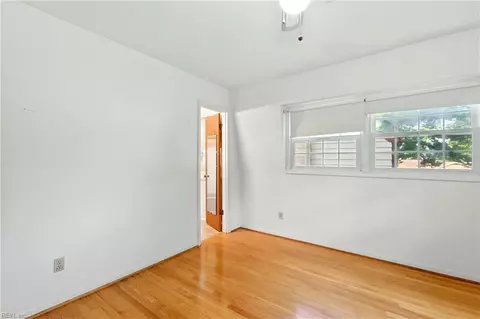 212 Caisson Xing, Hampton, VA 23669 photo 31